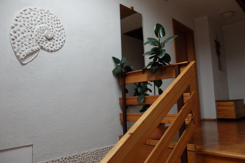Apartment Milena Nomenj Exterior foto